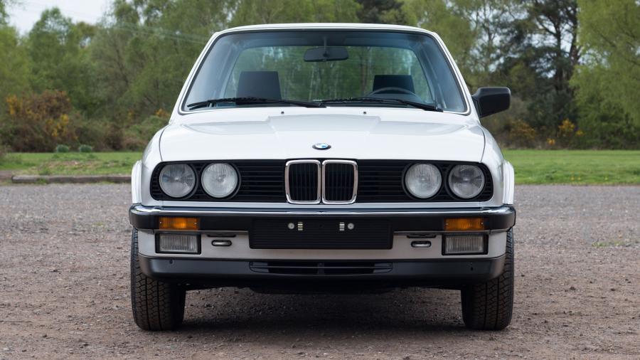  BMW 325iX Sedan (E30) 1986 года  (EU) (фото 2 из 25)